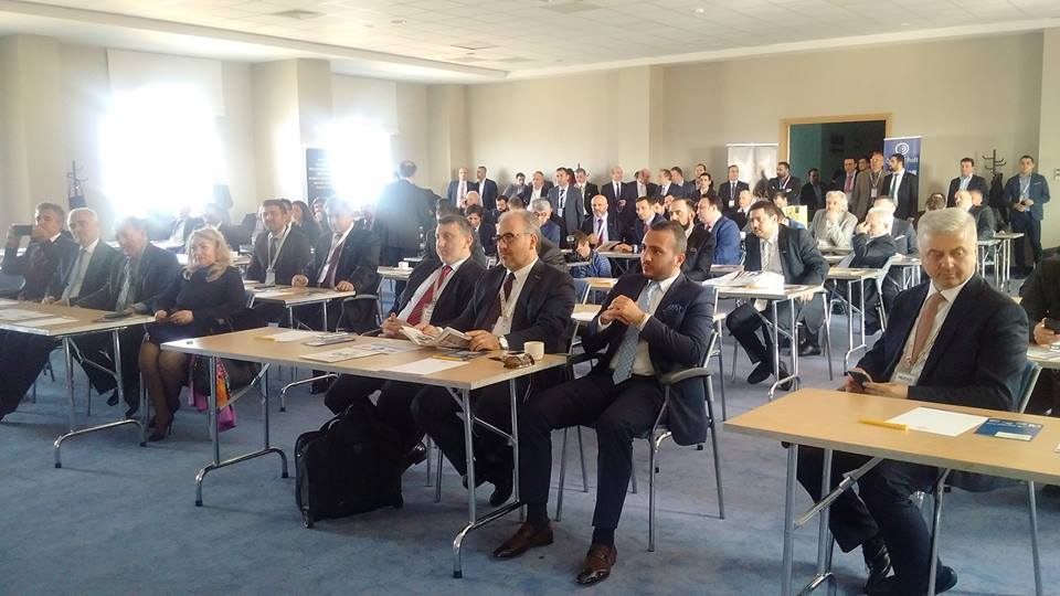 ROMANIA-TURCIA FORUMUL DE AFACERI    ROMANYA TÜRKİYE İŞ FORUMU